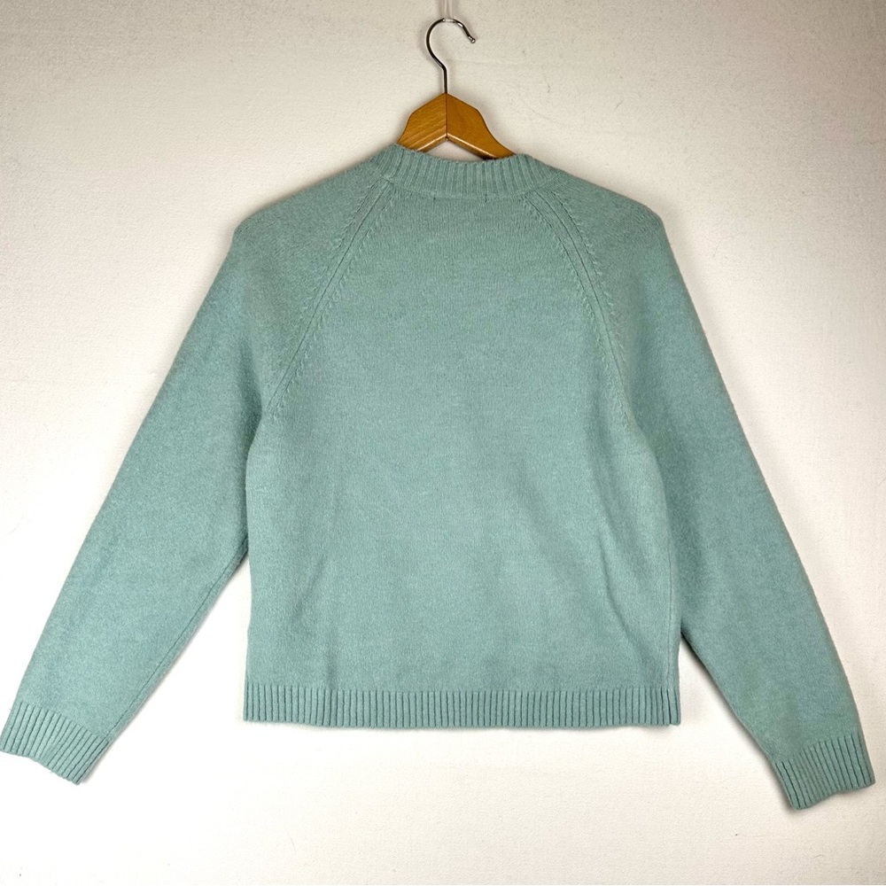 Uniqlo V-Neck Button Down Wool Blend Cardigan - Picture 3 of 8